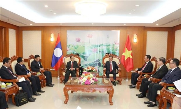 Vietnam, Laos share experience in inspection, supervision activities